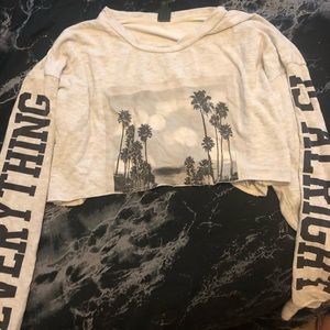 Long sleeve crop top never worn